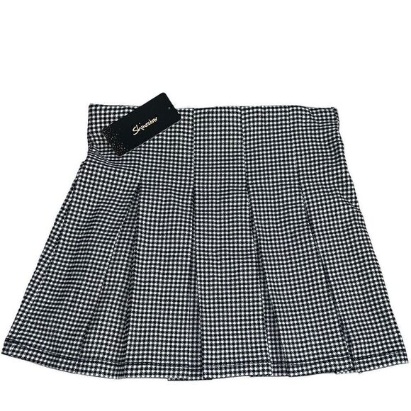 NWT SHINESTAR Black & White Pleated Skirt Size Small - Picture 1 of 7